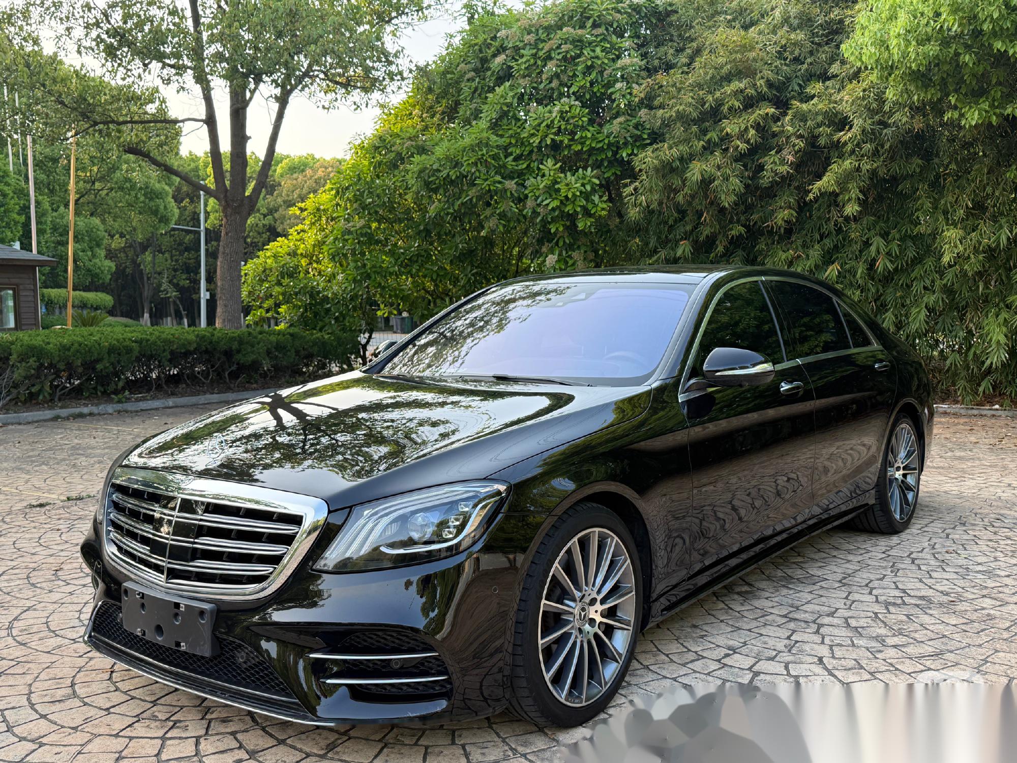 Benz E400 Fitment